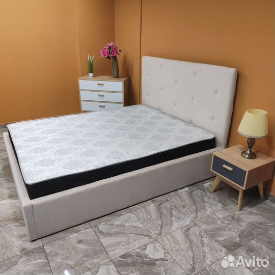 Кровать с Матрасом и Подъемным механизмом