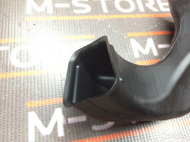 Воздуховод печки передний левый Bmw 5-Series E60