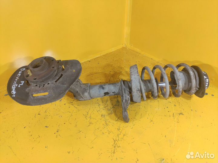 Кулак поворотный передний левый для Daewoo Espero