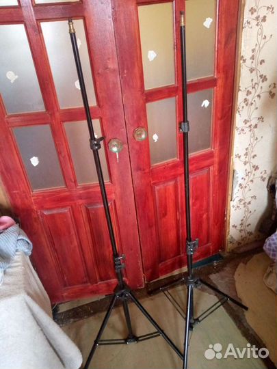 Штатив и вспышка