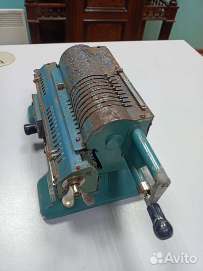 Арифмометр Феликс