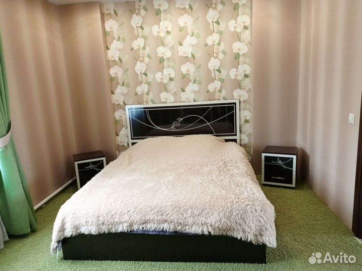 Продам спальный гарнитур