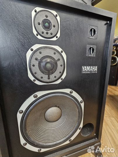Акустическая система Yamaha FX-3