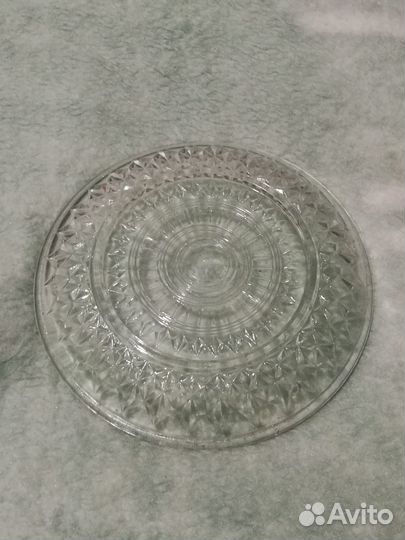 Тарелка стеклянная Клеймо завода нсз СССР за все