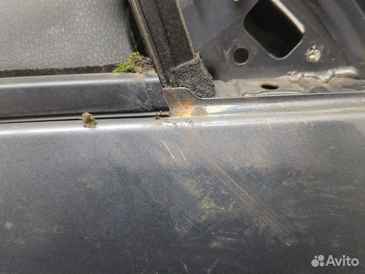 Дверь правая передняя Nissan Primera P12