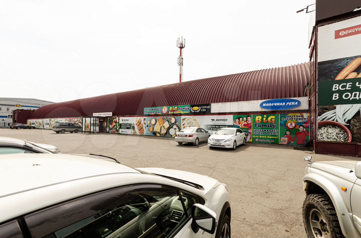 Торговая площадь, 1000 м²