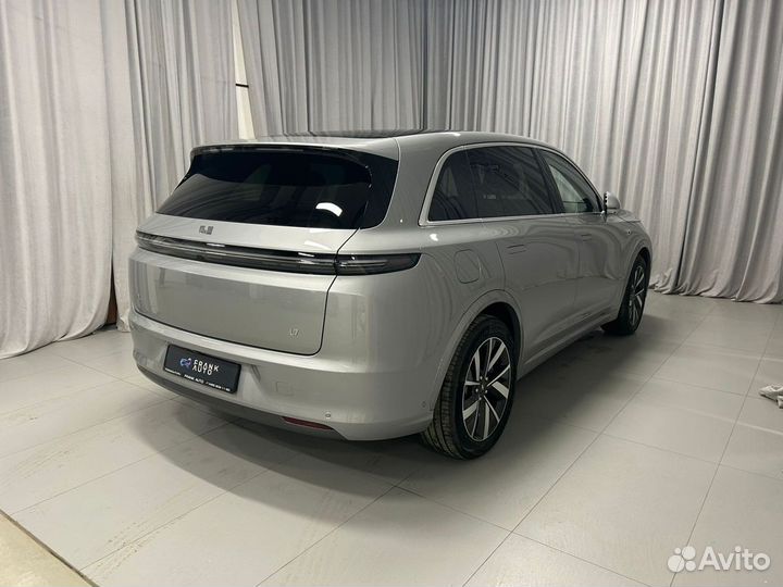 LiXiang L7 1.5 AT, 2024