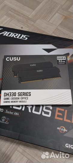 Материнская плата с процессором и памятью