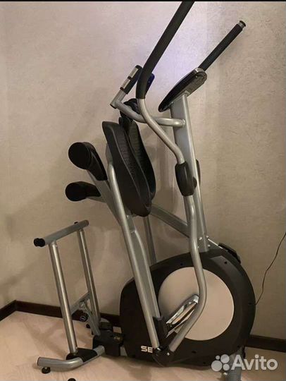 Эллиптический тренажер Spirit by Hasttings SE218