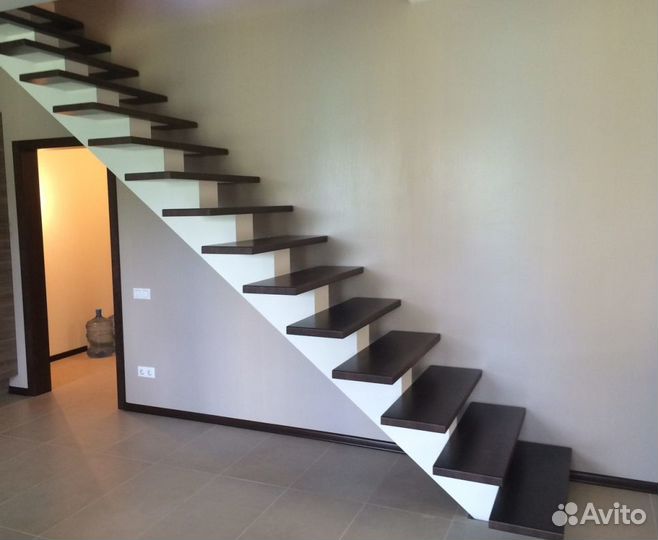 Лестница из метала