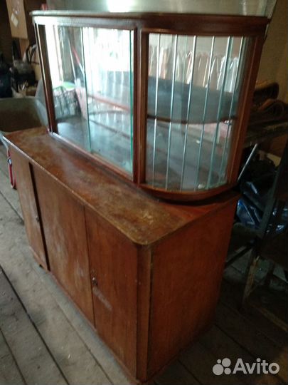 Старинный буфет сервант