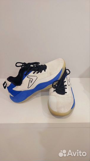 Баскетбольные кроссовки