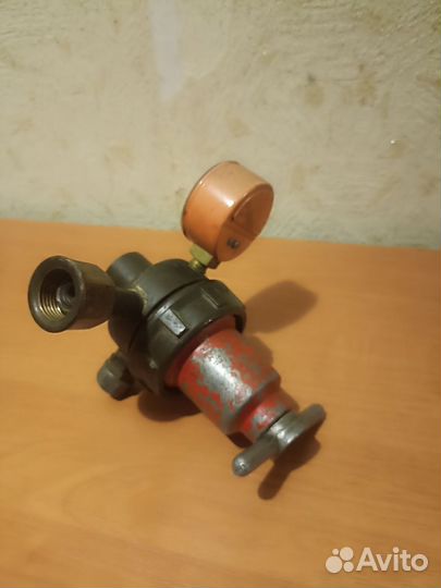 Редуктор для газового баллона для производства