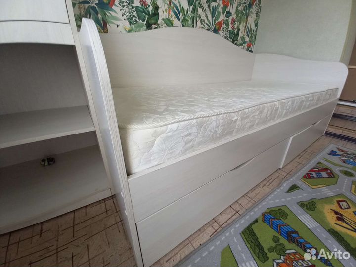 Кровать шкаф матрас