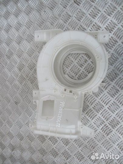 Корпус моторчика печки hino 117300-6421