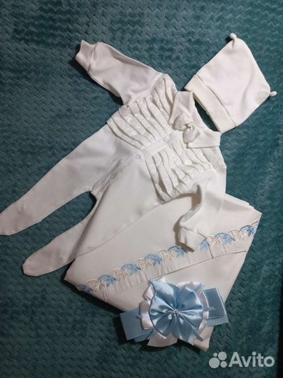 Комплект на выписку из роддома для мальчика