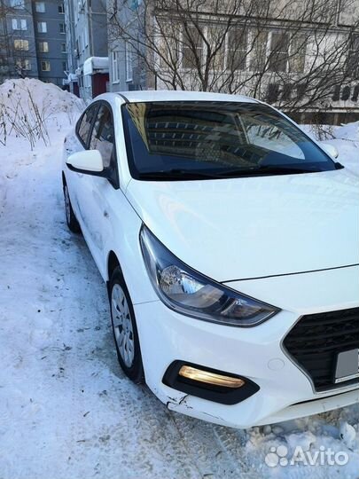 Hyundai Solaris 1.4 AT, 2018, 98 000 км