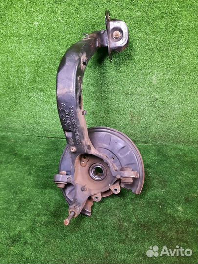 Цапфа задняя правая Bmw X3 E83 M54 256S5 (2.5)