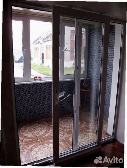 Дверь на балкон