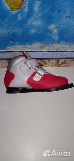 Лыжные ботинки классические