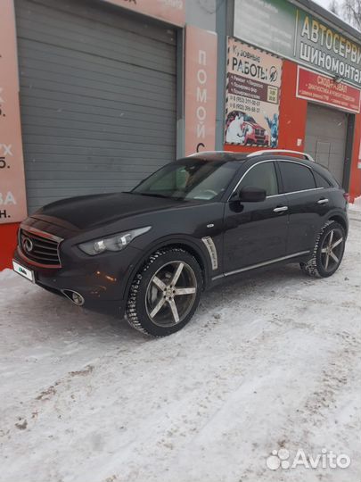 Infiniti FX50 5.0 AT, 2012, 223 000 км