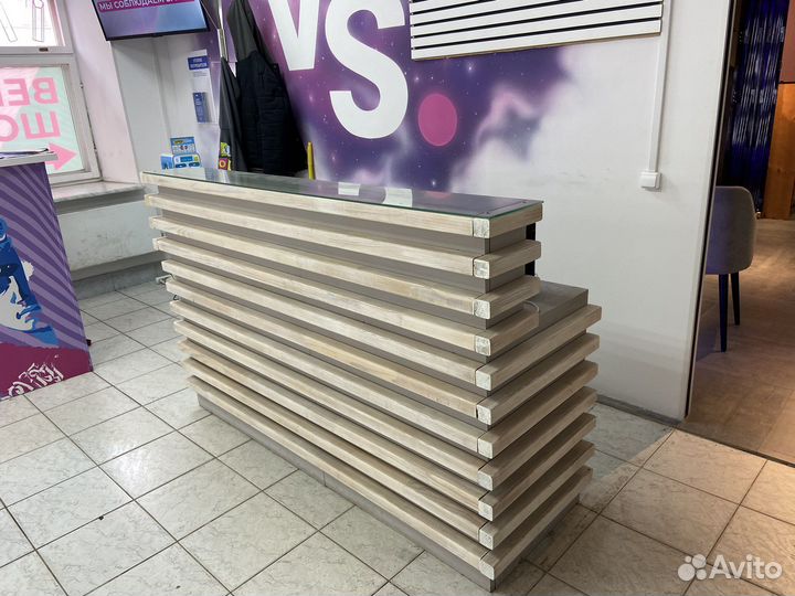 Стойка ресепшен б/у