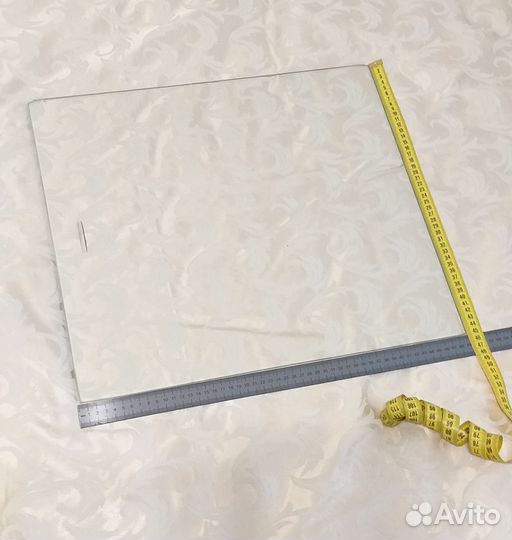Стекло от серванта б/у 4 штуки