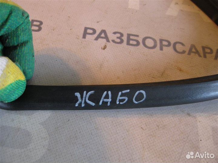 Уплотнитель жабо Nissan Primera P12 хэтчбек QR20DE