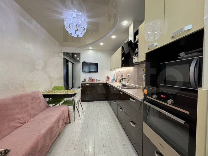 3-к. квартира, 73,7 м², 2/5 эт.