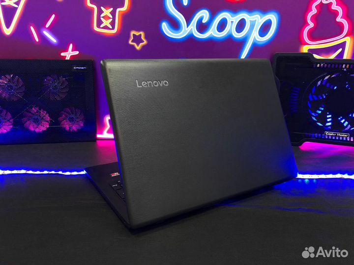 Ноутбук Lenovo AMD Radeon SSD