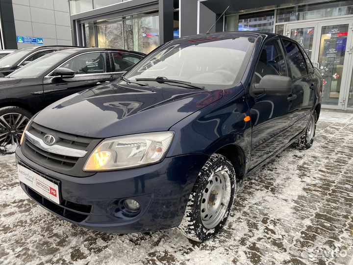 LADA Granta 1.6 МТ, 2013, 181 180 км