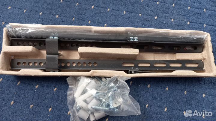 Кронштейн для телевизора на стену