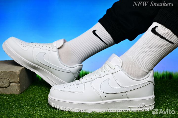 Nike Air Force 1 Low '07 White Snowy Walk