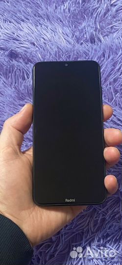 Xiaomi Redmi 8, 3/32 ГБ