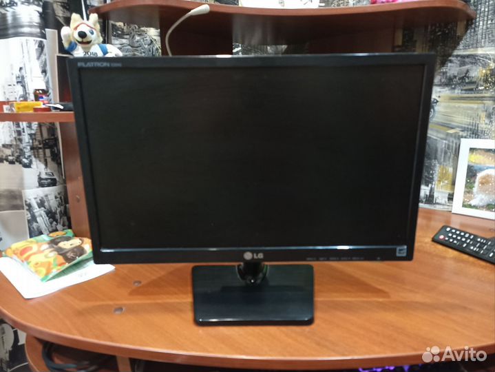 Монитор для компьютера LG