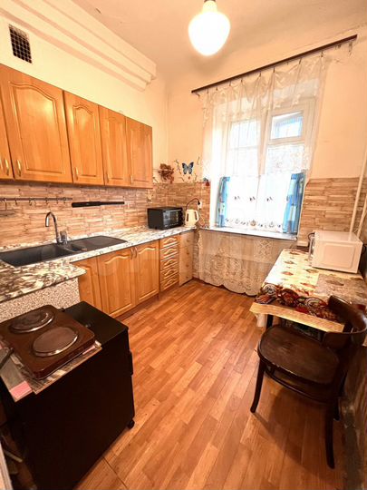 2-к. квартира, 47 м², 1/2 эт.