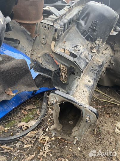 Форд фокус 2 передний правый лонжерон, четверть с