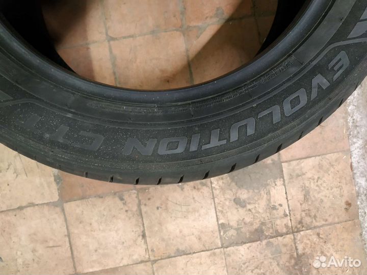 Cooper Evolution CTT 235/55 R18 100V