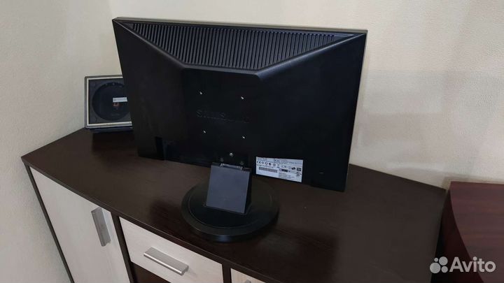 Монитор Samsung 923nw