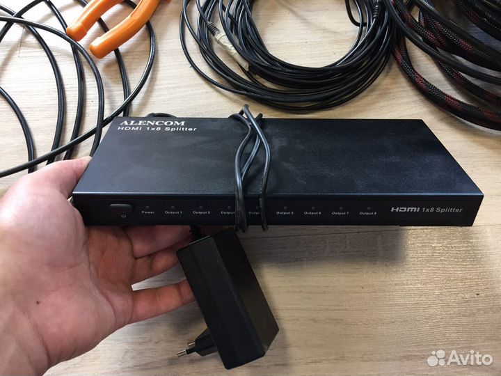 Сплиттер hdmi 1х8