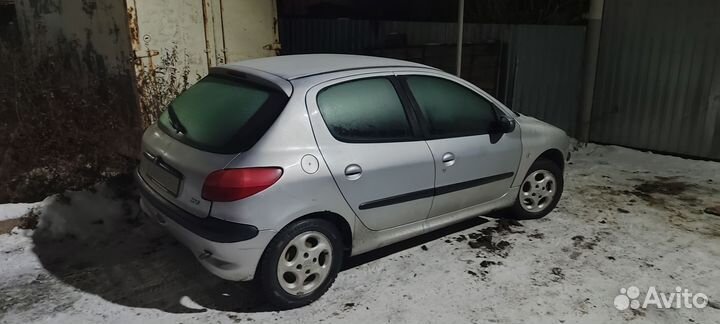 Peugeot 206 1.4 AT, 2002, 144 000 км