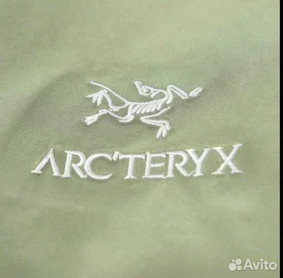 Ветровка Arcteryx