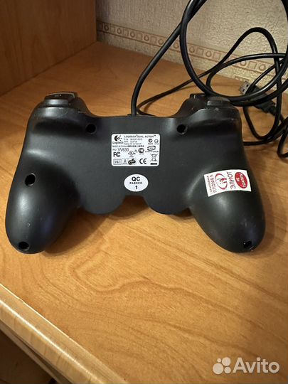 Геймпад logitech VV630