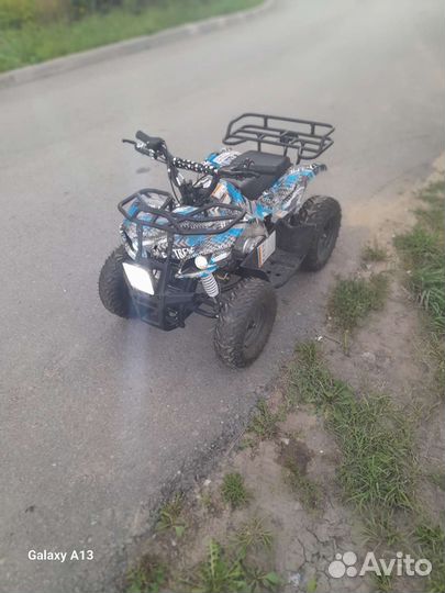 Детский квадроцикл