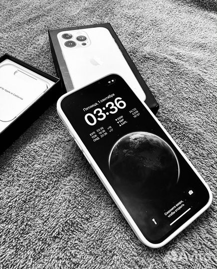 Телефон iPhone 13 pro в идеале
