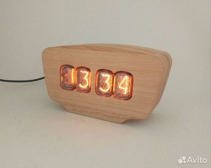 Часы на лампах ин-12