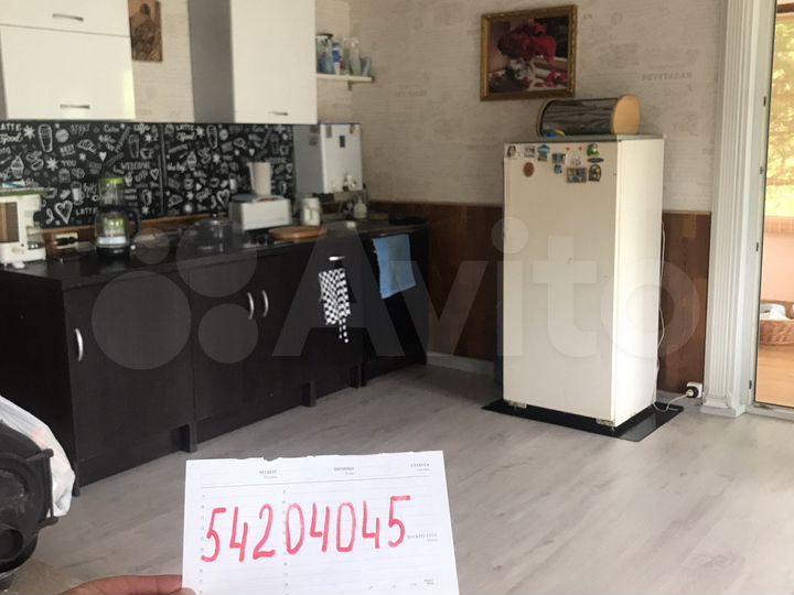 Дом 112 м² на участке 12 сот.