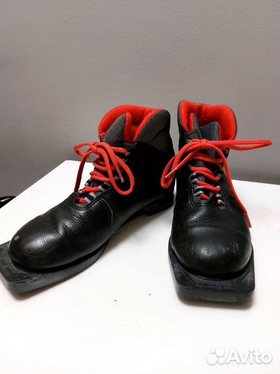 Лыжные ботинки 36 размер