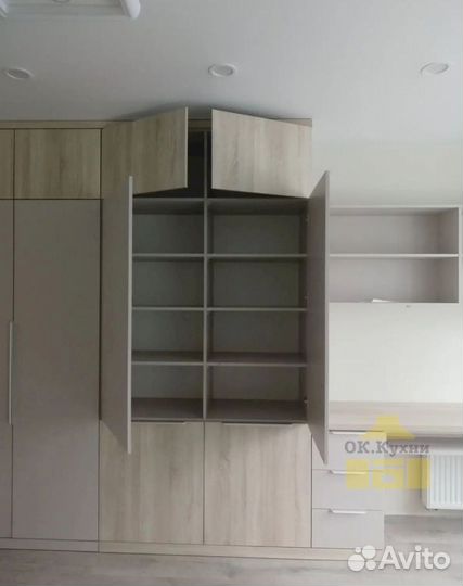 Встроенный шкаф