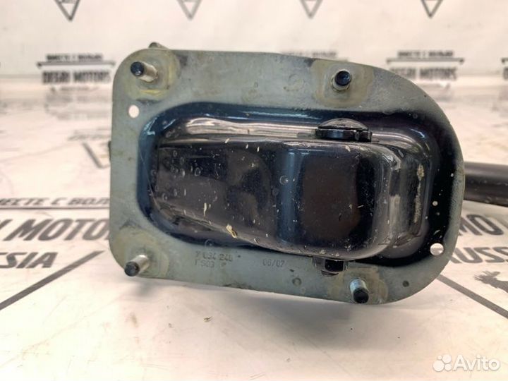 Петеля крышки багажника ориг BMW 5 E60 41627111387